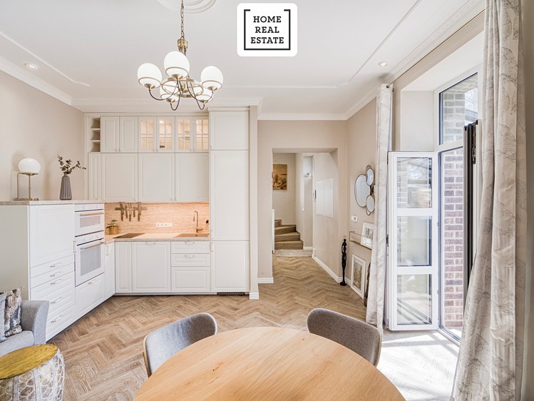 Prodej rodinného domu 114 m², pozemek 177 m² - foto 2