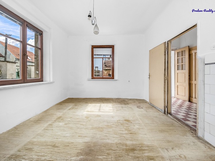 Prodej rodinného domu 110 m², pozemek 512 m² - foto 3