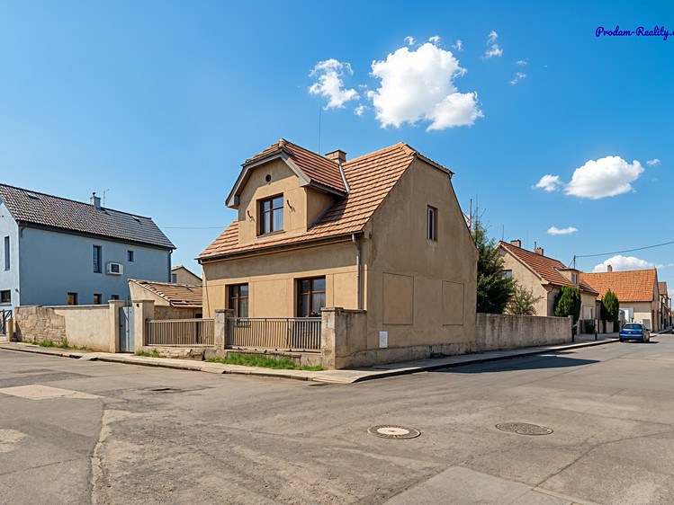 Prodej rodinného domu 110 m², pozemek 512 m² - foto 1