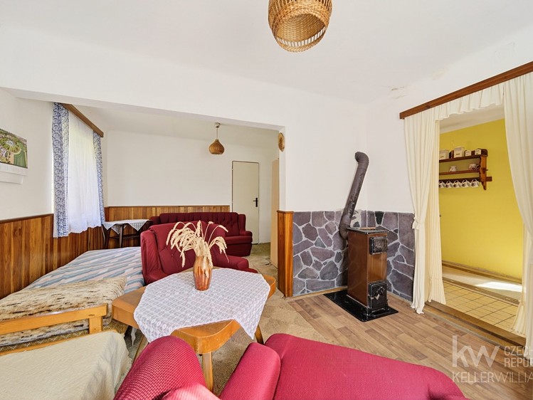 Prodej chaty 100 m², pozemek 702 m² - foto 2