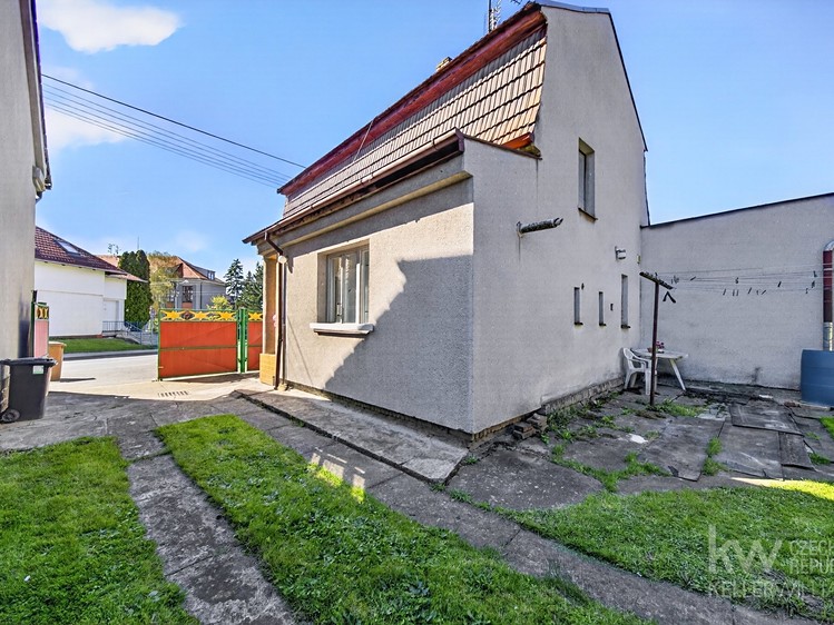 Prodej  rodinného domu 120 m², pozemek 637 m² - foto 3