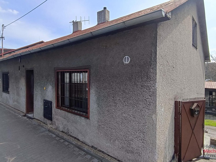 Prodej rodinného domu 130 m², pozemek 779 m² - foto 7