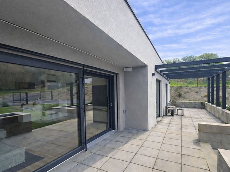 Prodej  rodinného domu 216 m², pozemek 1 100 m² - foto 3