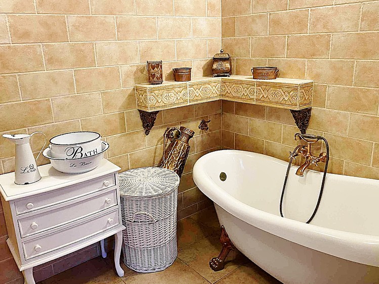 Prodej rodinného domu 200 m², pozemek 686 m² - foto 7