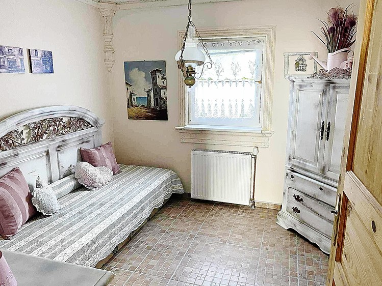 Prodej rodinného domu 200 m², pozemek 686 m² - foto 5