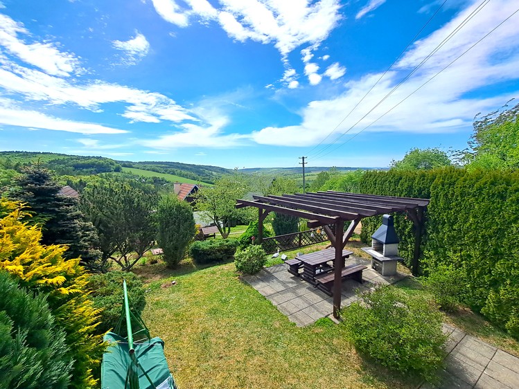 Prodej chaty 65 m², pozemek 460 m² - foto 2