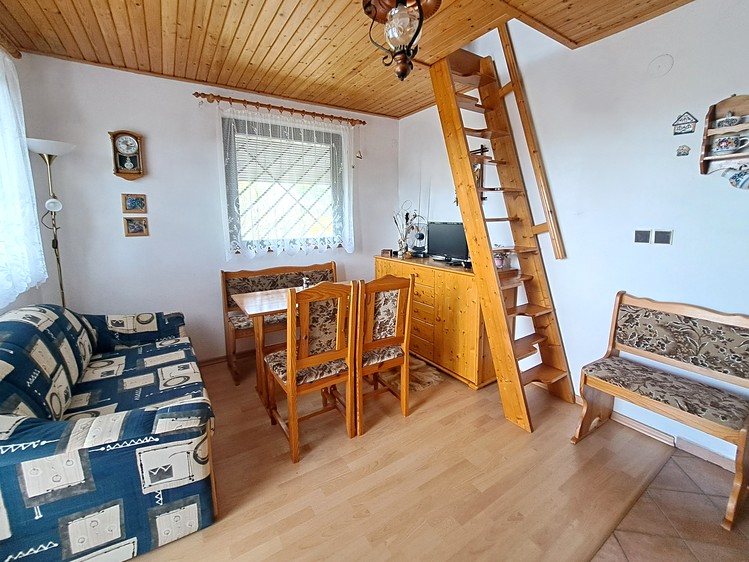 Prodej chaty 65 m², pozemek 460 m² - foto 6