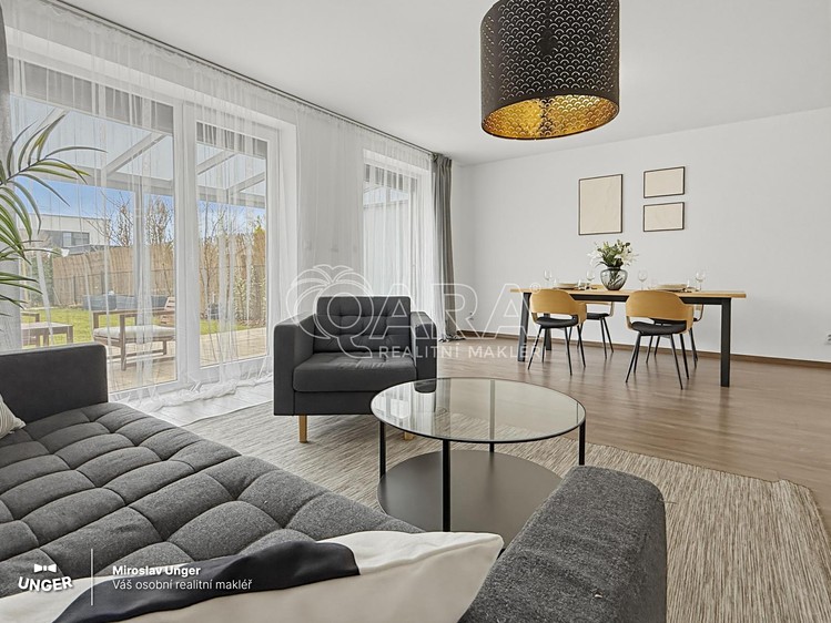 Prodej rodinného domu 112 m², pozemek 236 m² - foto 3