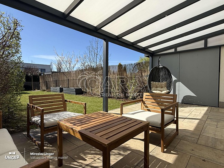 Prodej rodinného domu 112 m², pozemek 236 m² - foto 5