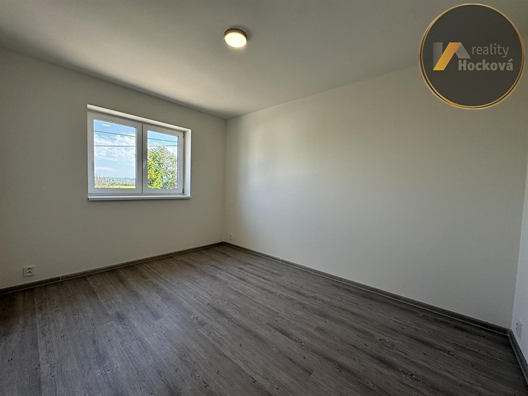 Prodej  rodinného domu 99 m², pozemek 1 000 m² - foto 8
