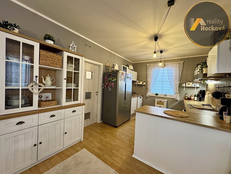 Prodej  rodinného domu 155 m², pozemek 355 m² - foto 8