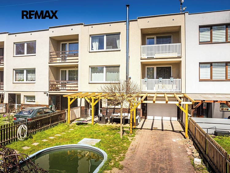 Prodej rodinného domu 180 m², pozemek 227 m² - foto 1
