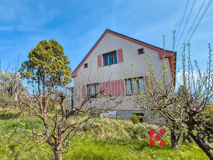 Prodej rodinného domu 172 m², pozemek 705 m² - foto 3