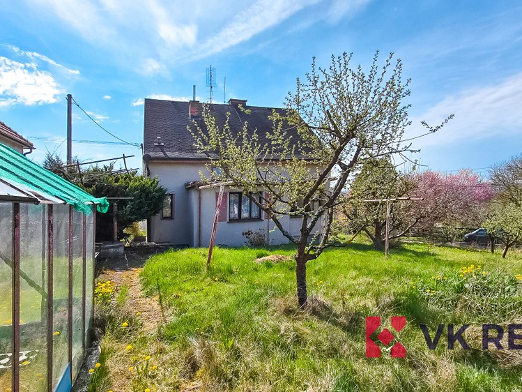Prodej rodinného domu 172 m², pozemek 705 m² - foto 4