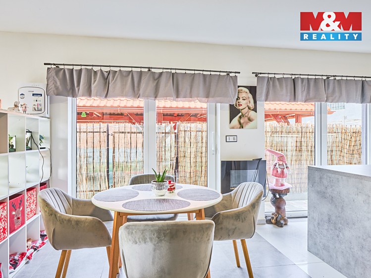 Prodej rodinného domu 91 m², pozemek 584 m² - foto 4