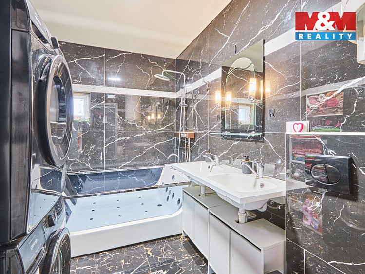 Prodej rodinného domu 91 m², pozemek 584 m² - foto 6