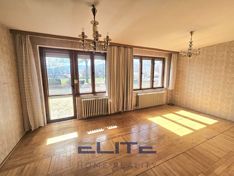 Prodej rodinného domu 225 m², pozemek 237 m² - foto 7