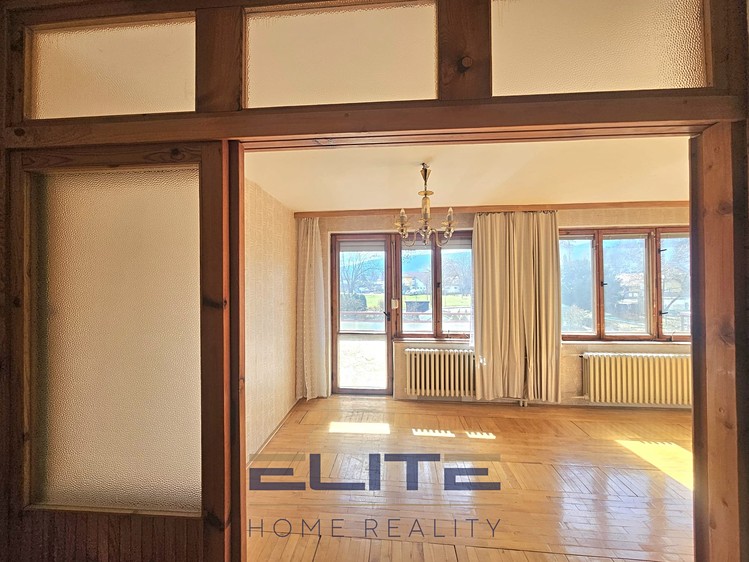 Prodej rodinného domu 225 m², pozemek 237 m² - foto 6