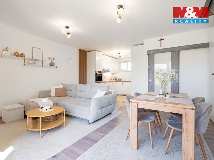 Prodej rodinného domu 82 m², pozemek 123 m² - foto 8