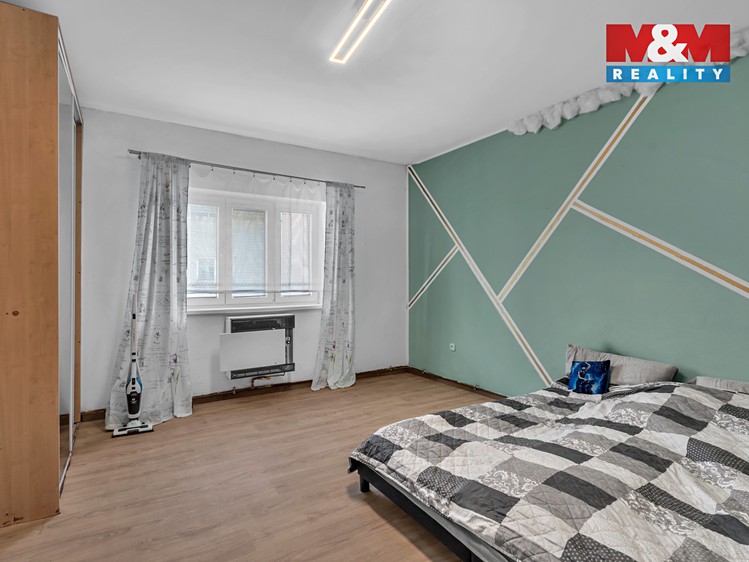 Prodej rodinného domu 107 m², pozemek 257 m² - foto 8