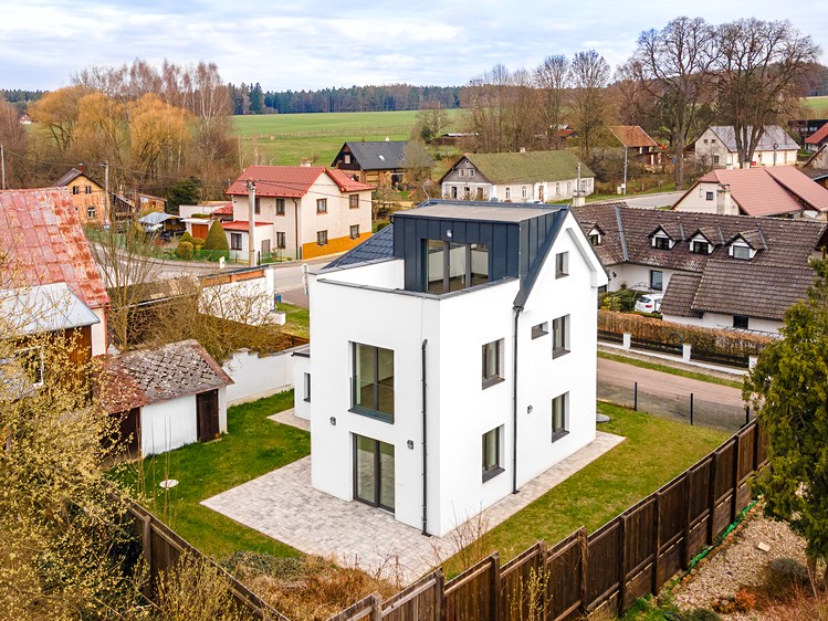 Prodej rodinného domu 155 m², pozemek 495 m² - foto 3