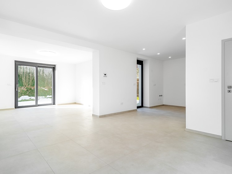 Prodej rodinného domu 155 m², pozemek 495 m² - foto 6