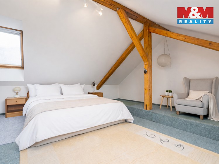 Prodej chalupy 180 m², pozemek 956 m² - foto 4