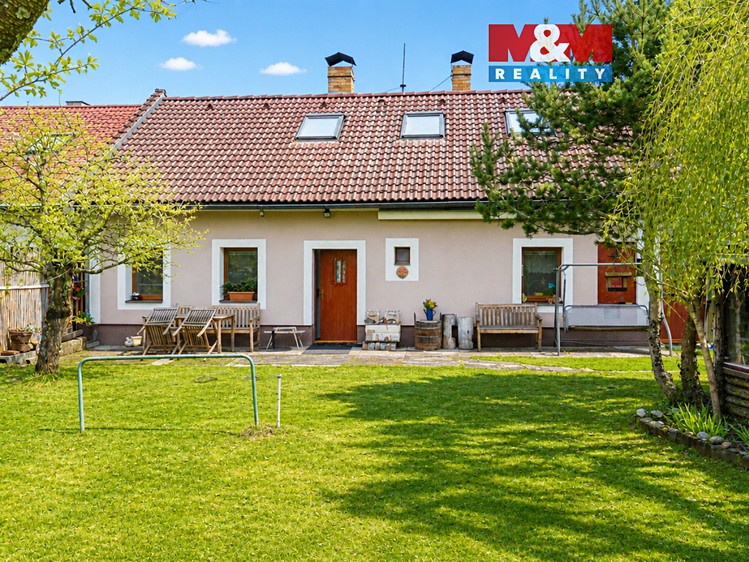 Prodej chalupy 180 m², pozemek 956 m² - foto 1