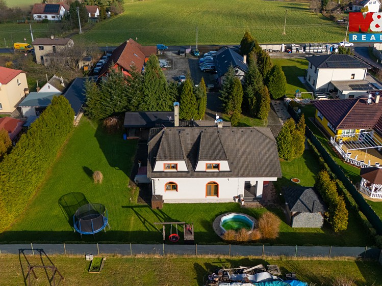 Prodej rodinného domu 260 m², pozemek 2 027 m² - foto 4