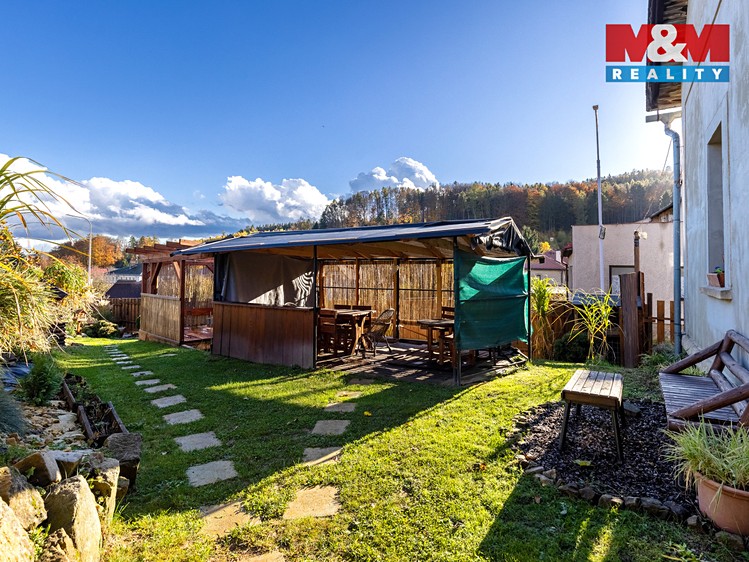 Prodej  rodinného domu 180 m², pozemek 450 m² - foto 3