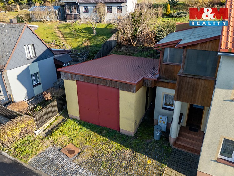 Prodej rodinného domu 300 m², pozemek 1 050 m² - foto 6