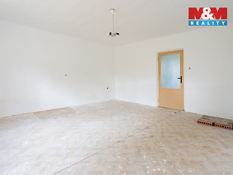 Prodej rodinného domu 80 m², pozemek 992 m² - foto 8
