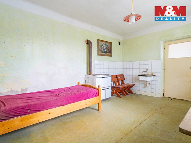 Prodej rodinného domu 80 m², pozemek 992 m² - foto 6