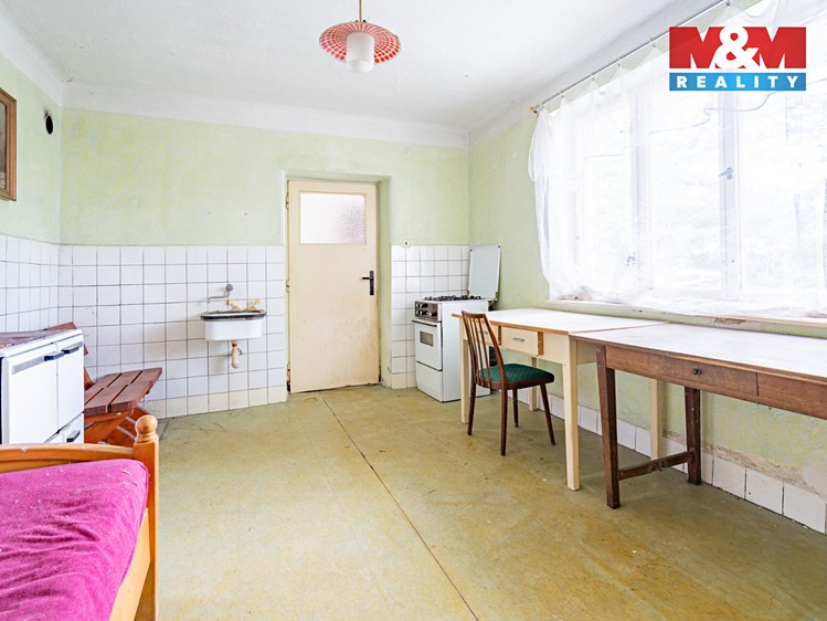 Prodej rodinného domu 80 m², pozemek 992 m² - foto 5