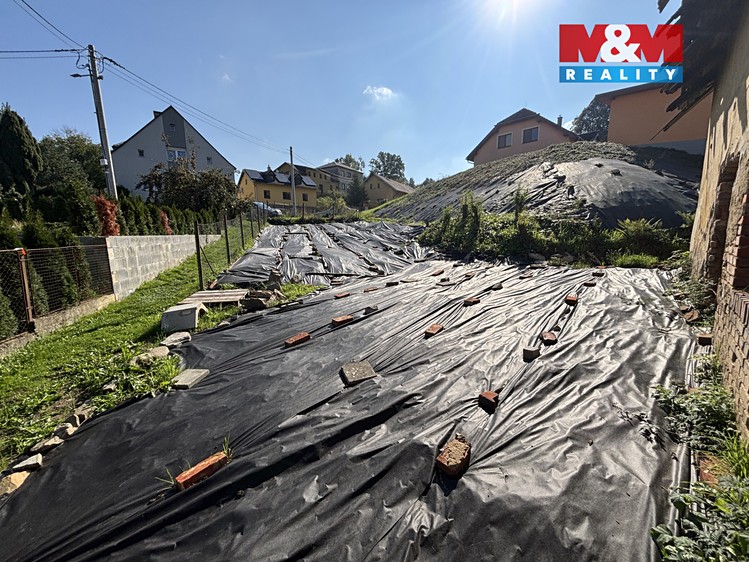 Prodej rodinného domu 117 m², pozemek 733 m² - foto 2