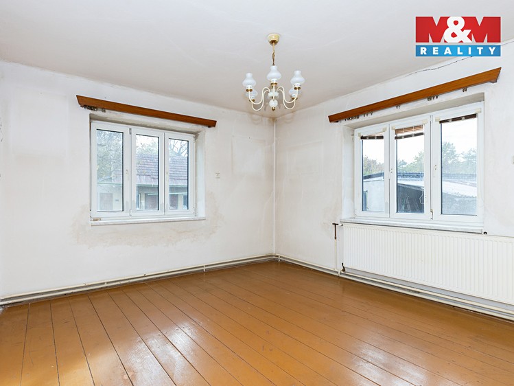 Prodej rodinného domu 180 m², pozemek 969 m² - foto 7
