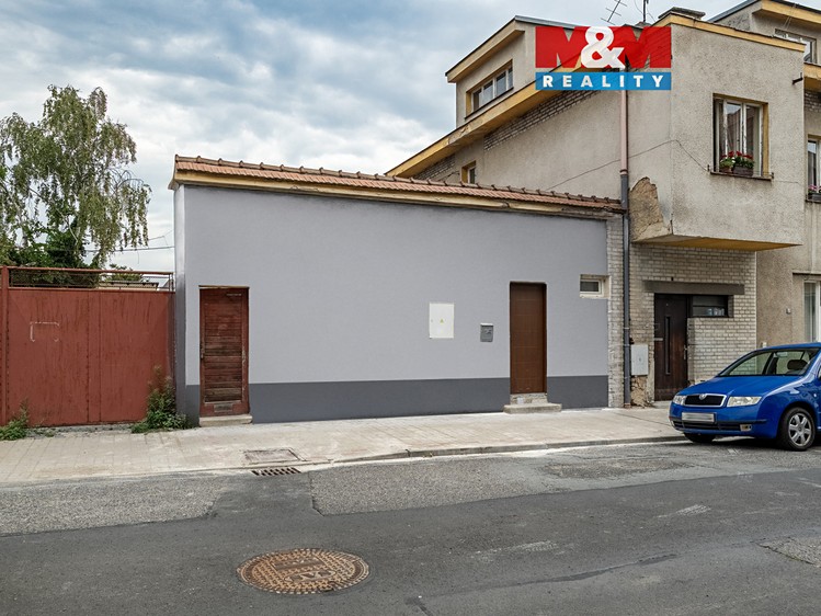 Prodej rodinného domu 44 m², pozemek 56 m² - foto 1