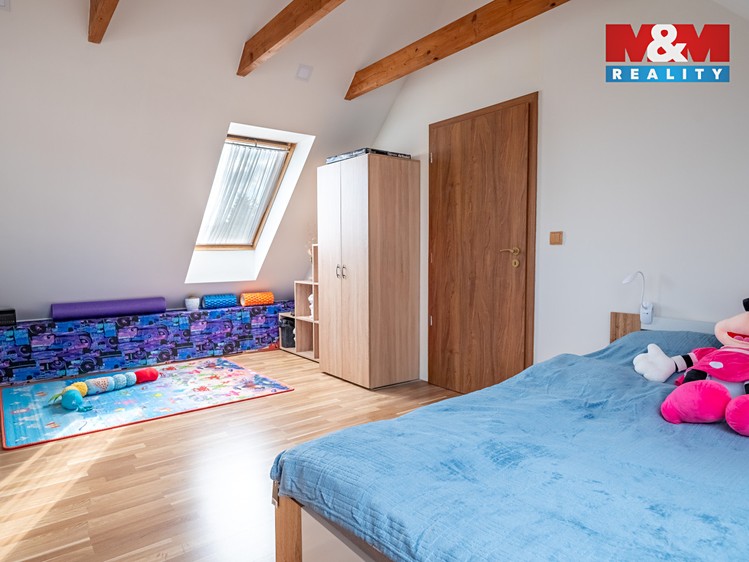 Prodej rodinného domu 150 m², pozemek 413 m² - foto 8