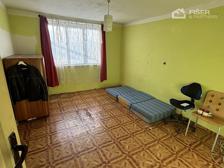 Prodej rodinného domu 140 m², pozemek 1 244 m² - foto 7