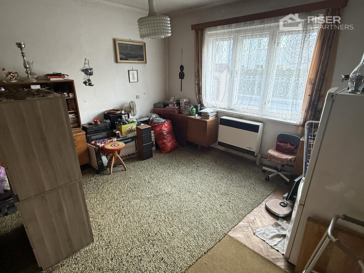 Prodej rodinného domu 140 m², pozemek 1 244 m² - foto 5