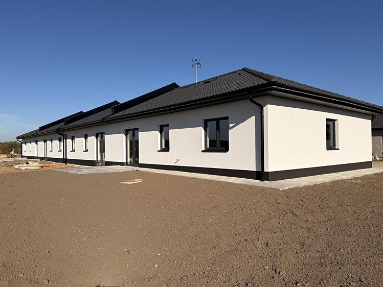 Prodej  rodinného domu 93 m², pozemek 465 m² - foto 5