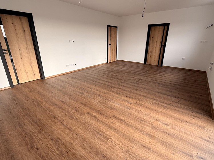 Prodej rodinného domu 84 m², pozemek 296 m² - foto 6
