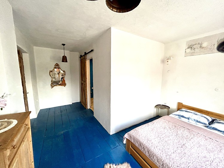 Prodej rodinného domu 300 m², pozemek 333 m² - foto 8