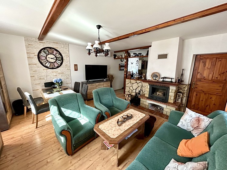 Prodej chalupy 180 m², pozemek 385 m² - foto 5