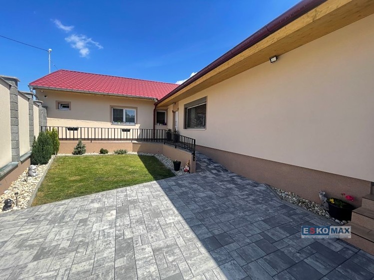 Prodej rodinného domu 155 m², pozemek 278 m² - foto 7