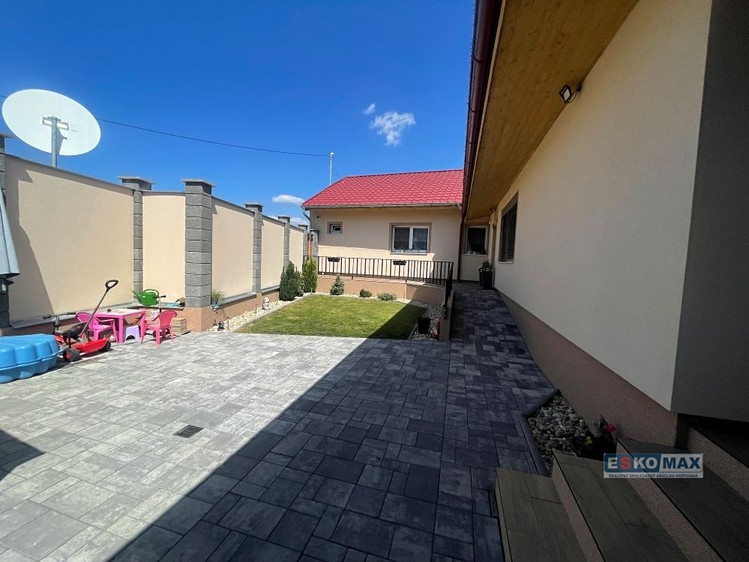 Prodej rodinného domu 155 m², pozemek 278 m² - foto 5