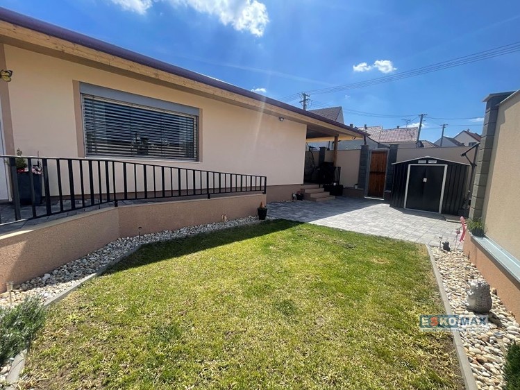 Prodej rodinného domu 155 m², pozemek 278 m² - foto 8