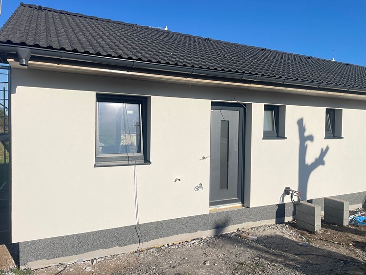 Prodej rodinného domu 47 m², pozemek 559 m² - foto 2