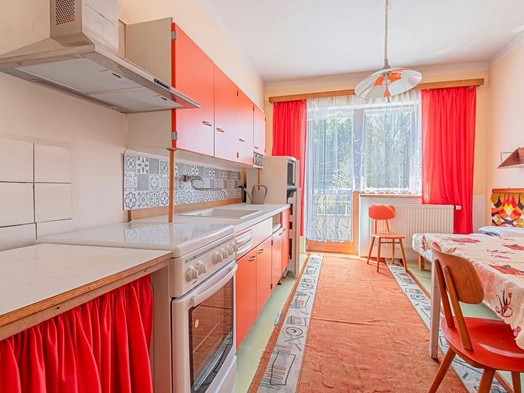 Prodej rodinného domu 230 m², pozemek 216 m² - foto 5