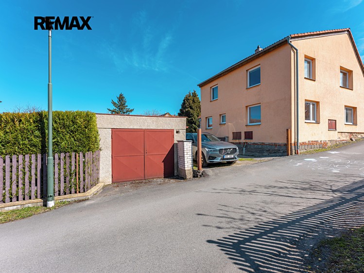 Prodej rodinného domu 147 m², pozemek 859 m² - foto 2